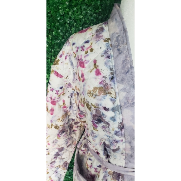 8. J.Crew Flora Obscura X J.Crew quilted reversible wrap jacket with PrimaLoft® - Picture 6 of 9